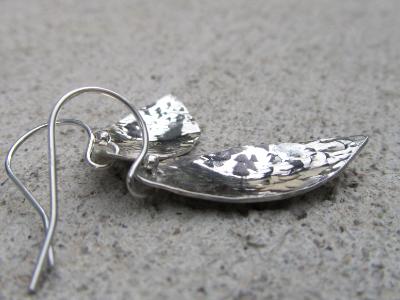 * SOLD OUT* Shiny elf leaves - Handmade sterling silver earrings * SOLD OUT* Shiny elf leaves - Handmade sterling silver earrings
